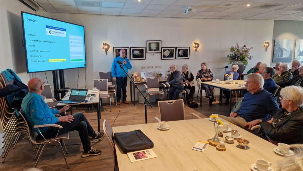 Achter De Schermen Bij Wensambulance Oost Nederland (7)