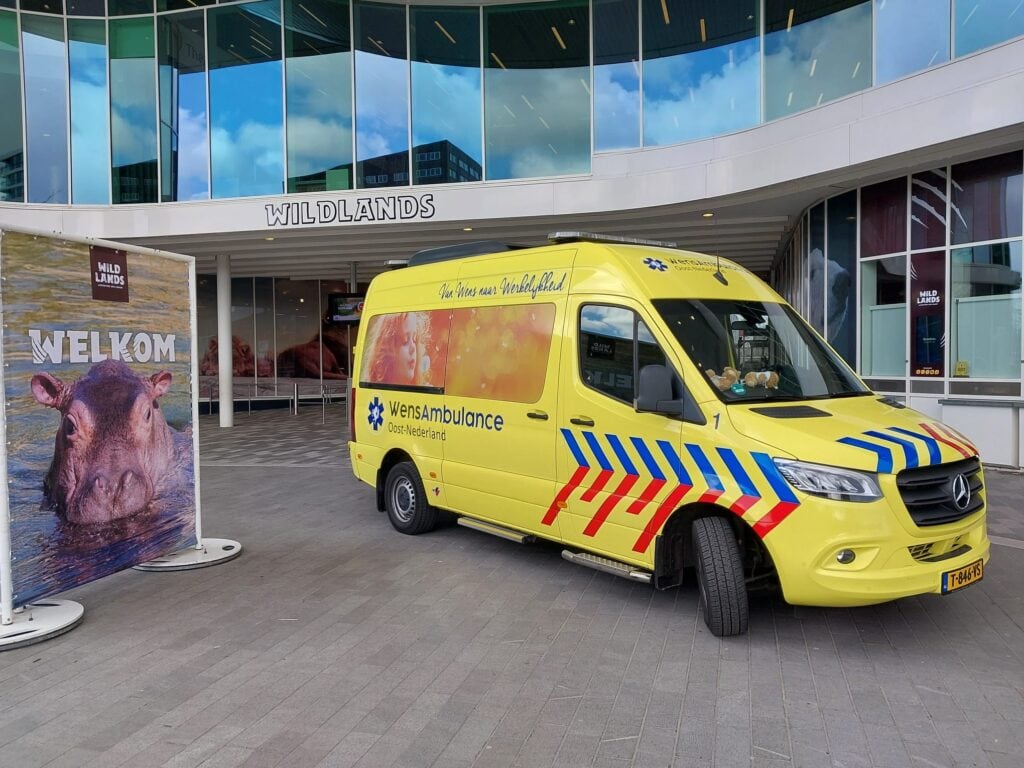 Wensambulance Oost Nederland Ik Zou Zo Graag Samen Met Mijn Broer Naar Wildlands 2