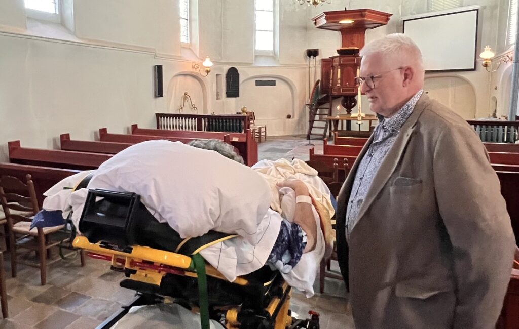Wensambulance Oost Nederland Uitvaart Tante Vanuit Isala (3)