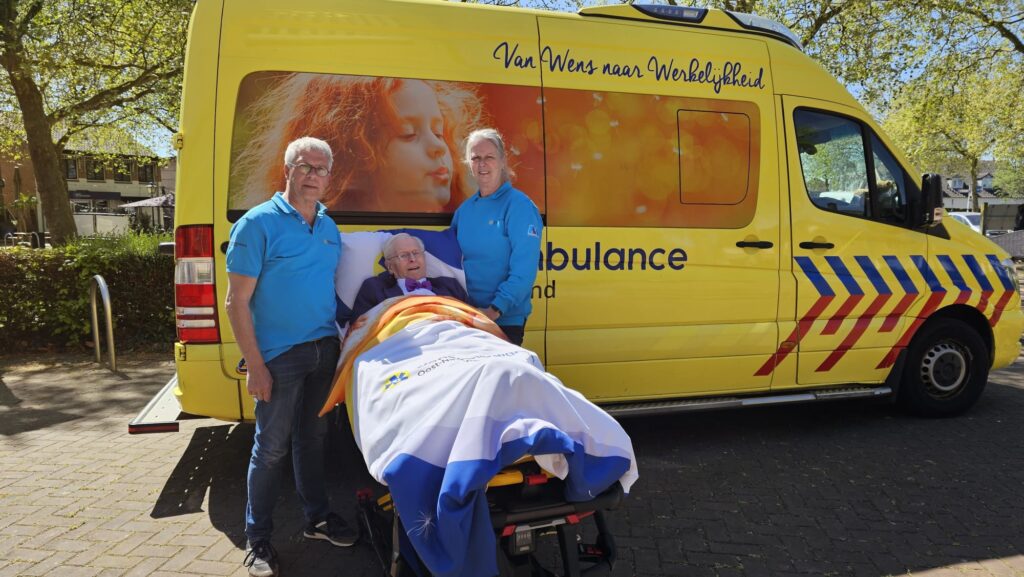 Wensambulance Oost Nederland Pastor Van Ewijk Afscheid Zus 1 (5)