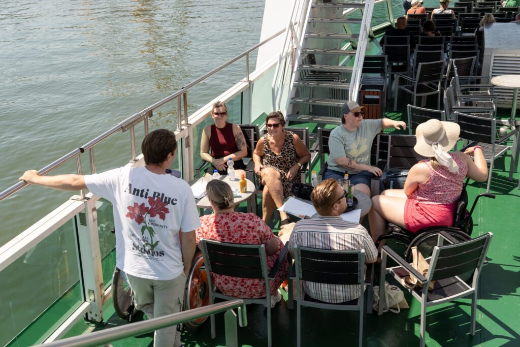 Wensambulance Oost Nederland Theo's Dag Naar Hoek Van Holland En Rotterdam (2)