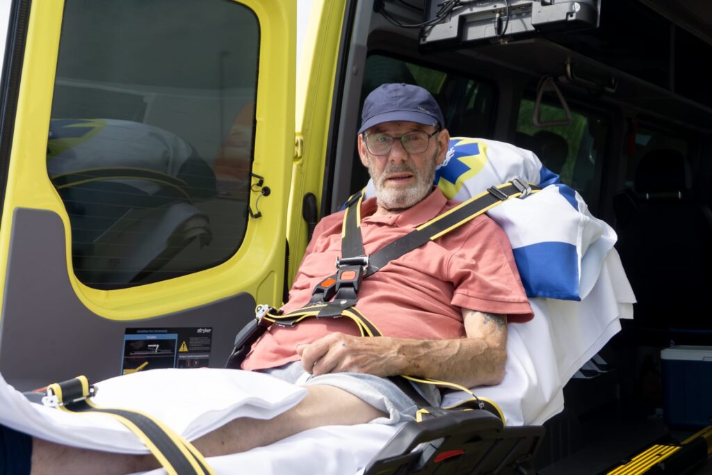 Wensambulance Oost Nederland Theo's Dag Naar Hoek Van Holland En Rotterdam (3)