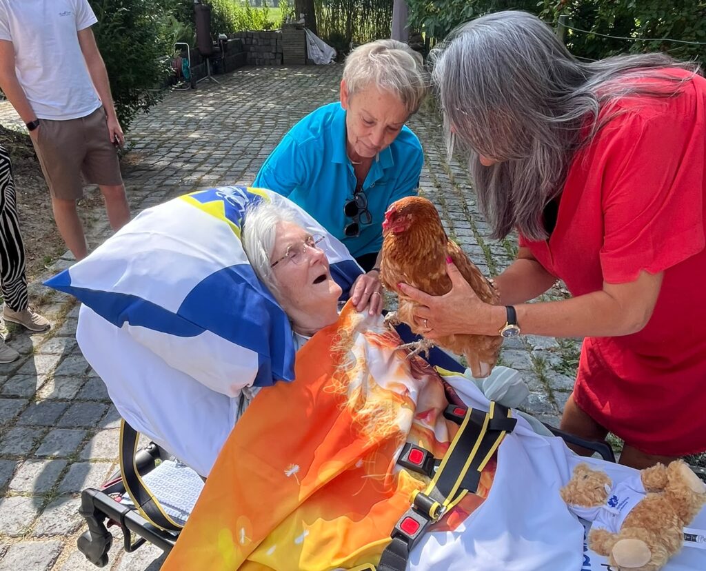 Ik Zou Zo Graag.. Nog één Keer Naar Huis Wensambulance Oost Nederland (7)