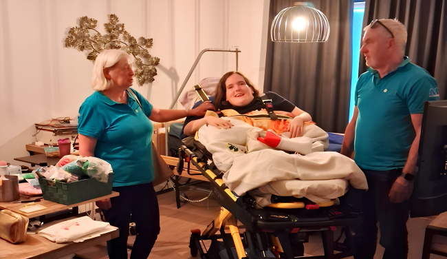 Wensambulance Oost Nederland = Concert Juanes 1
