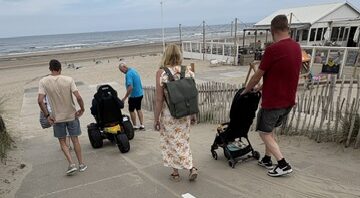 Wensambulance Oost Nederland Naar Zandvoort En Een Ijsje (1)