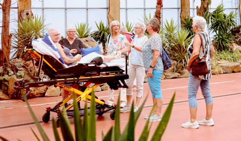 Wensambulance Oost Nederland Wens Van Beppie Vorden Naar Pantropica (2)