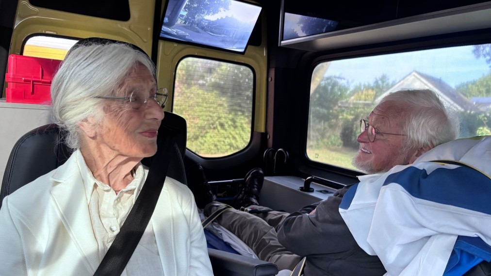 Wensambulance Oost Nederland Ik Zou Zo Graag Naar Zeeland Zoutelande Goes 2