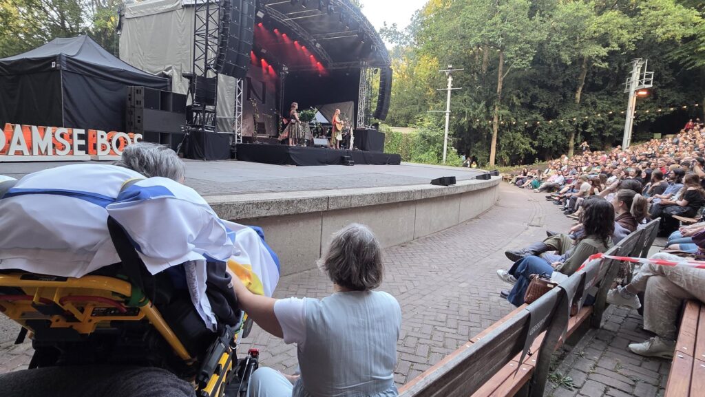 Wensambulance Oost Nederland Wens Naar Concert Faun Met Neefje (6)