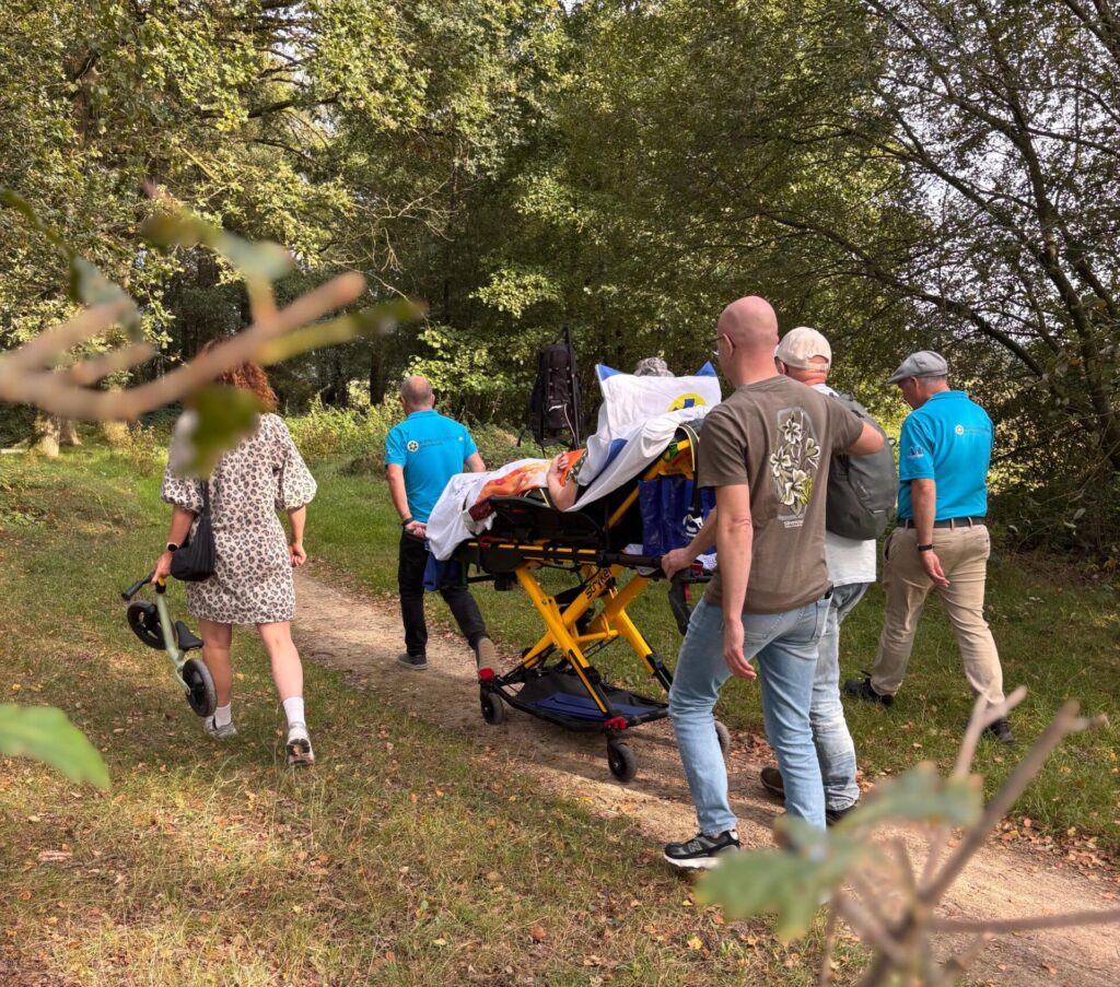Wensambulance Oost Nederland Naar Haaksbergerveen En Naar Huis (2)