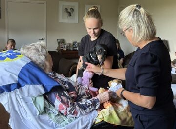 Wensambulance Oost Nederland Naar Huis Met Kleindochters (3)